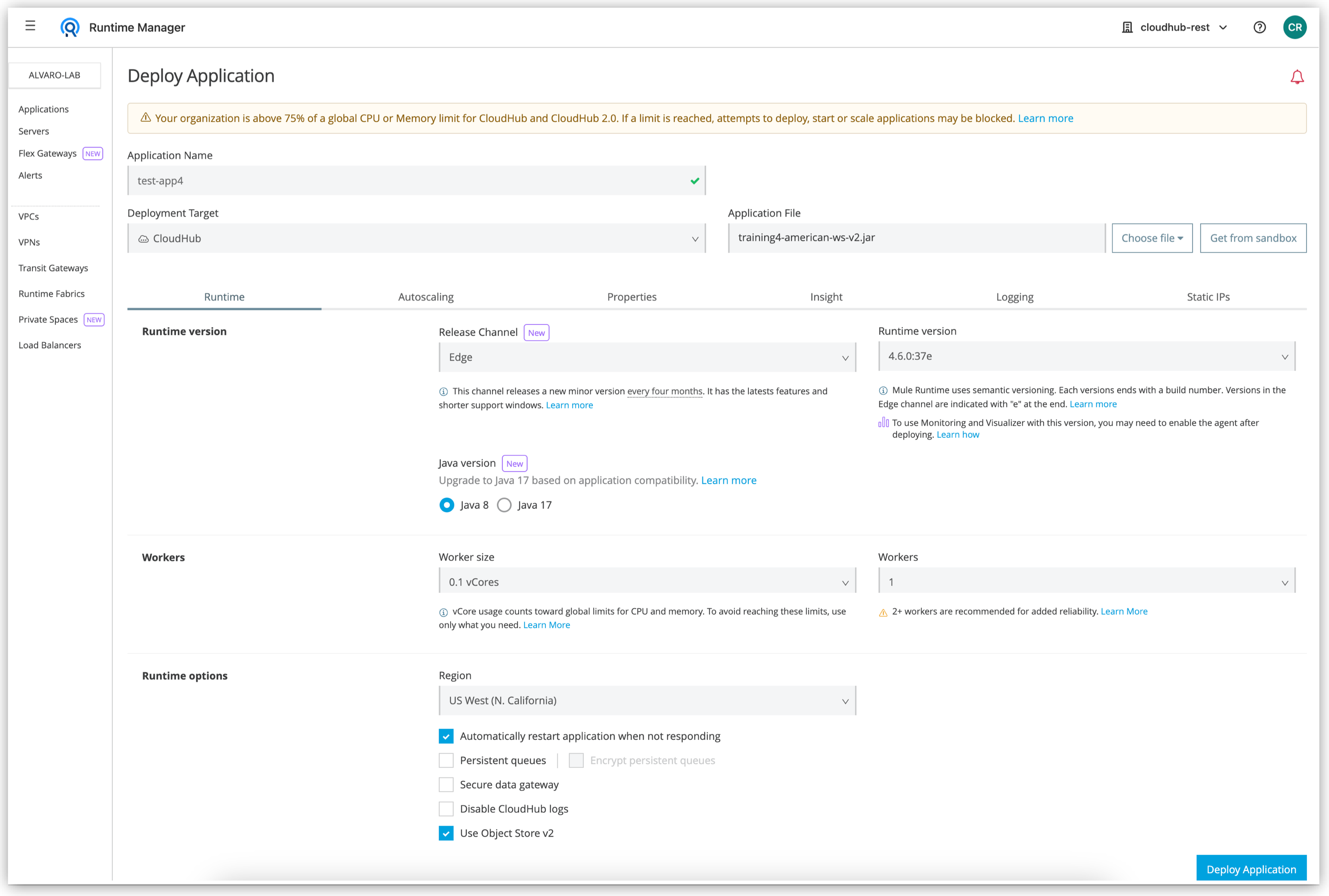 「Application Name (アプリケーション名)」 項目、「Choose file (ファイルを選択)」 メニュー、「Deploy Application (アプリケーションをデプロイ)」 ボタン